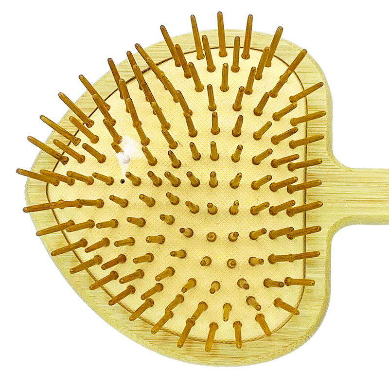 Back scratching brush